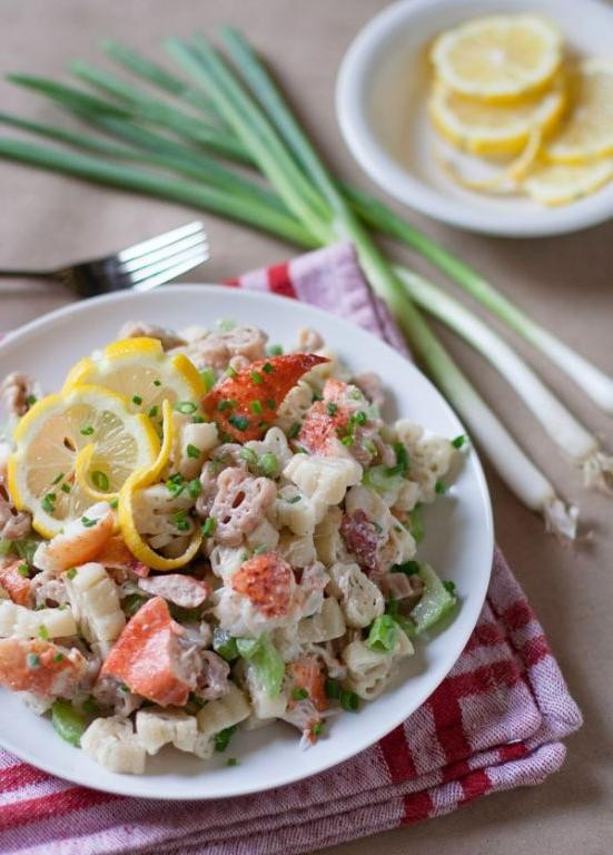 Secrets to Succulent Lobster Salad: Texture, Acid, and Freshness